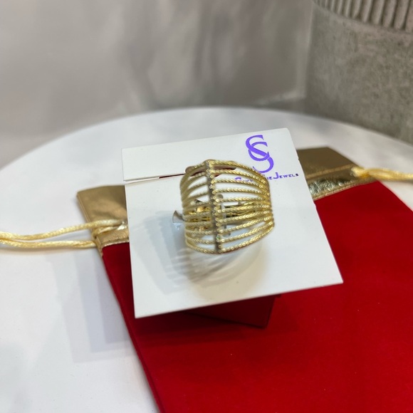 SAVVY Cie ring - Picture 10 of 10